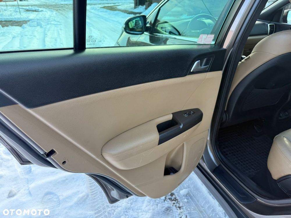 Kia Sportage 1.7 CRDI Business Line L 2WD - 2