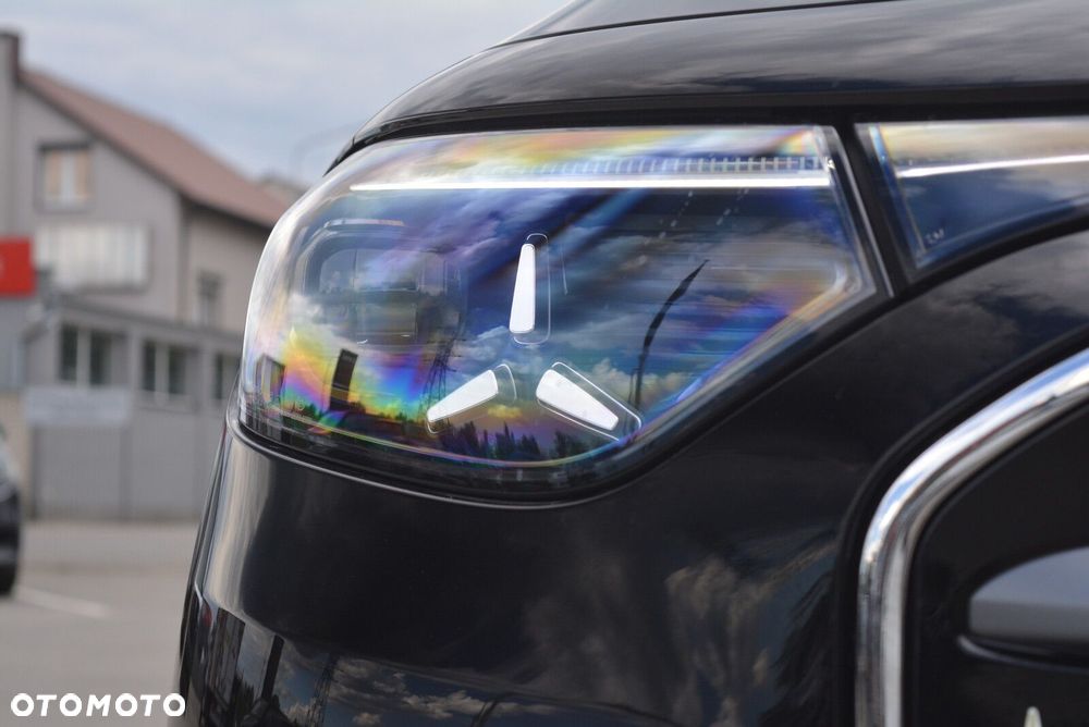 Mercedes-Benz GLB 250+ EQ 85kWh - 13