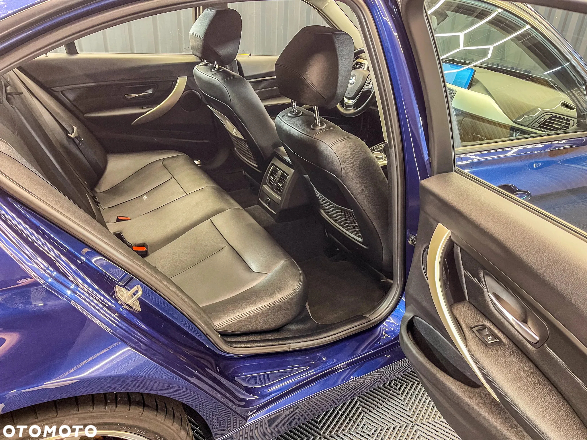 BMW Seria 4 420d xDrive M Sport - 10