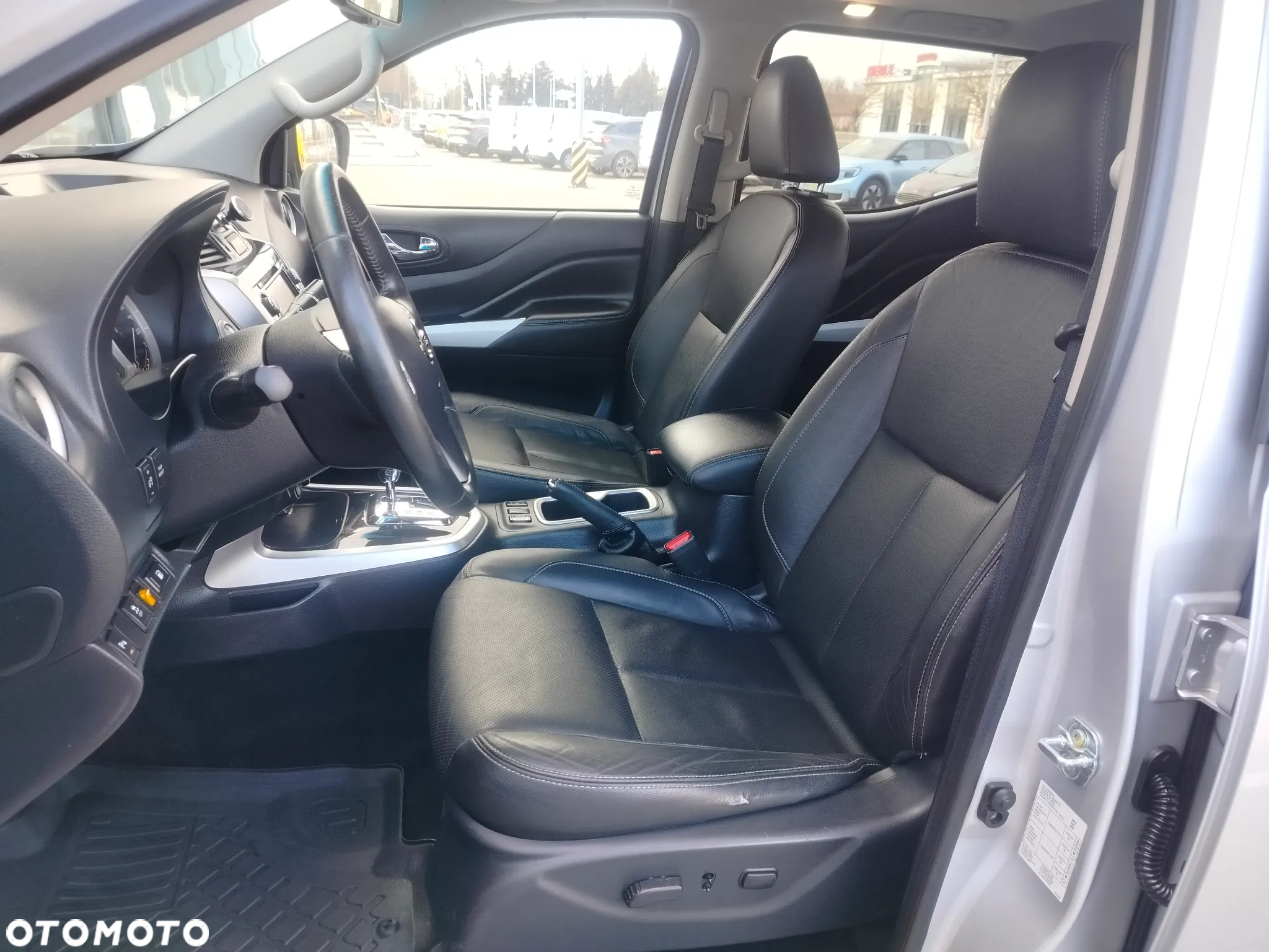 Nissan Navara - 9