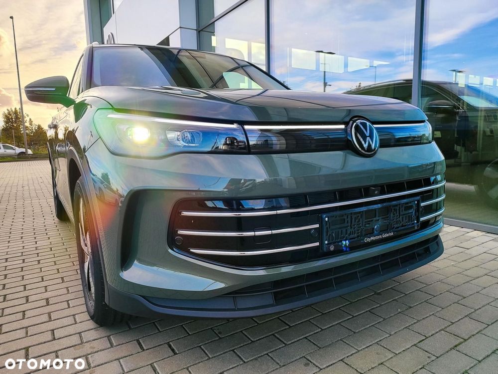 Volkswagen Tiguan - 10