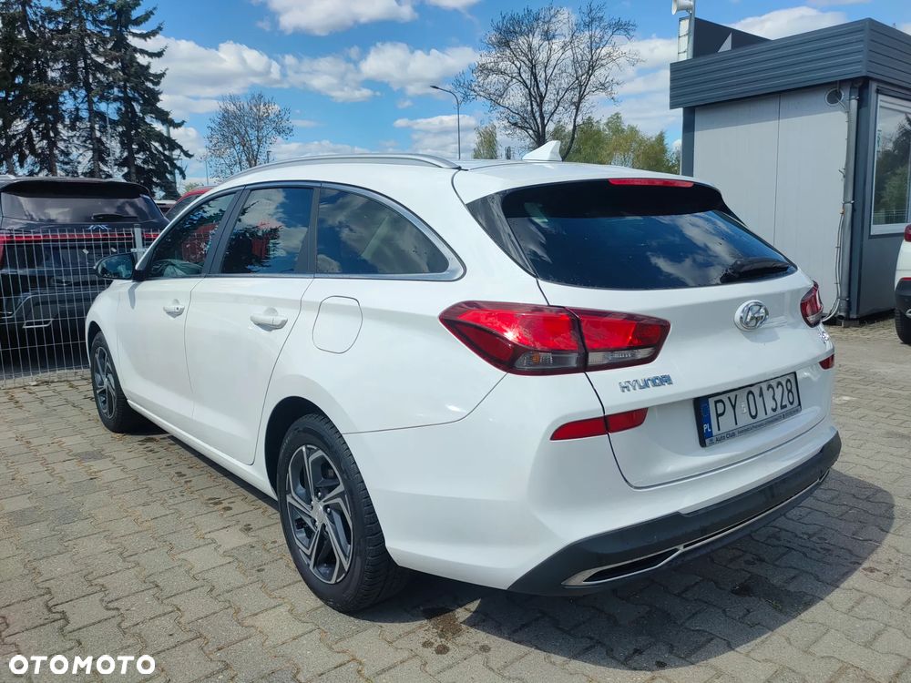 Hyundai i30 1.5 DPI Smart - 4