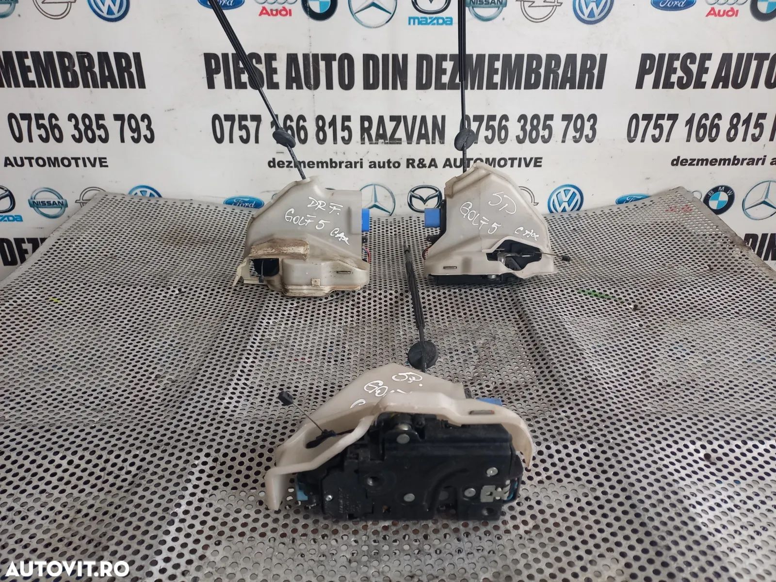 Broasca Blocator Incuietoare Usa Dreapta Fata + Stanga Dreapta Spate Vw Golf 5 Volan Stanga An 2005 - 1