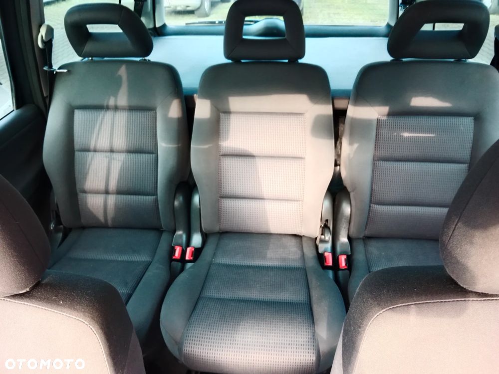 Volkswagen Sharan 1.9 TDI Trendline - 18