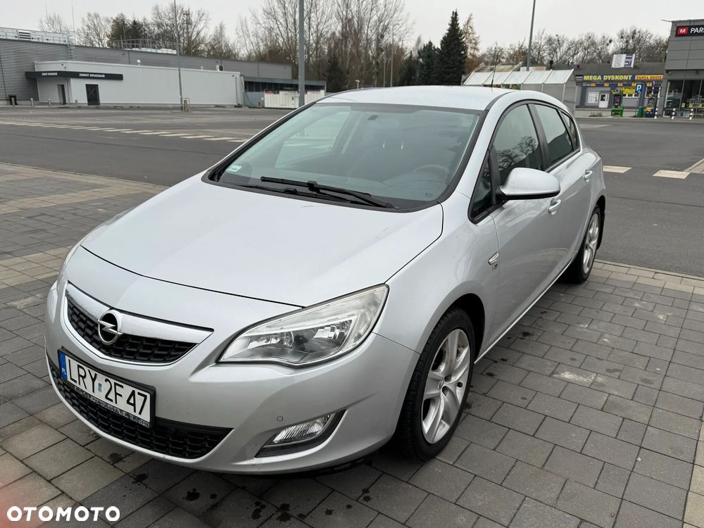 Opel Astra 1.4 T Edition 150 - 1