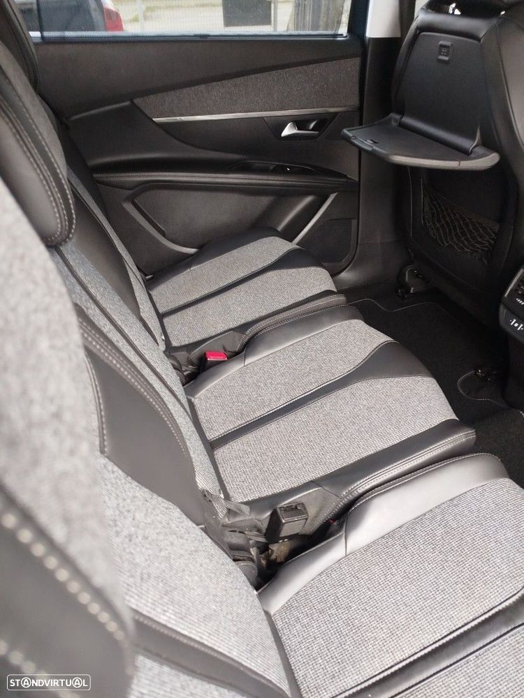Peugeot 5008 1.2 PureTech Allure Grip Control - 22
