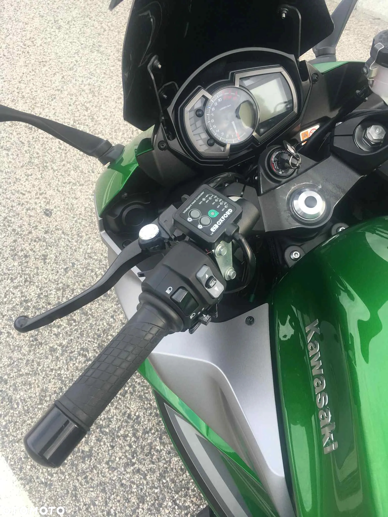 Kawasaki Ninja 1000 SX - 7