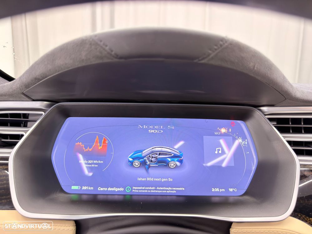 Tesla Model S 90D - 24