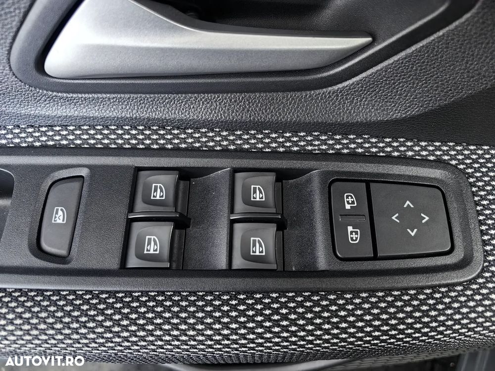 Dacia Logan TCe 90 CVT Prestige - 19