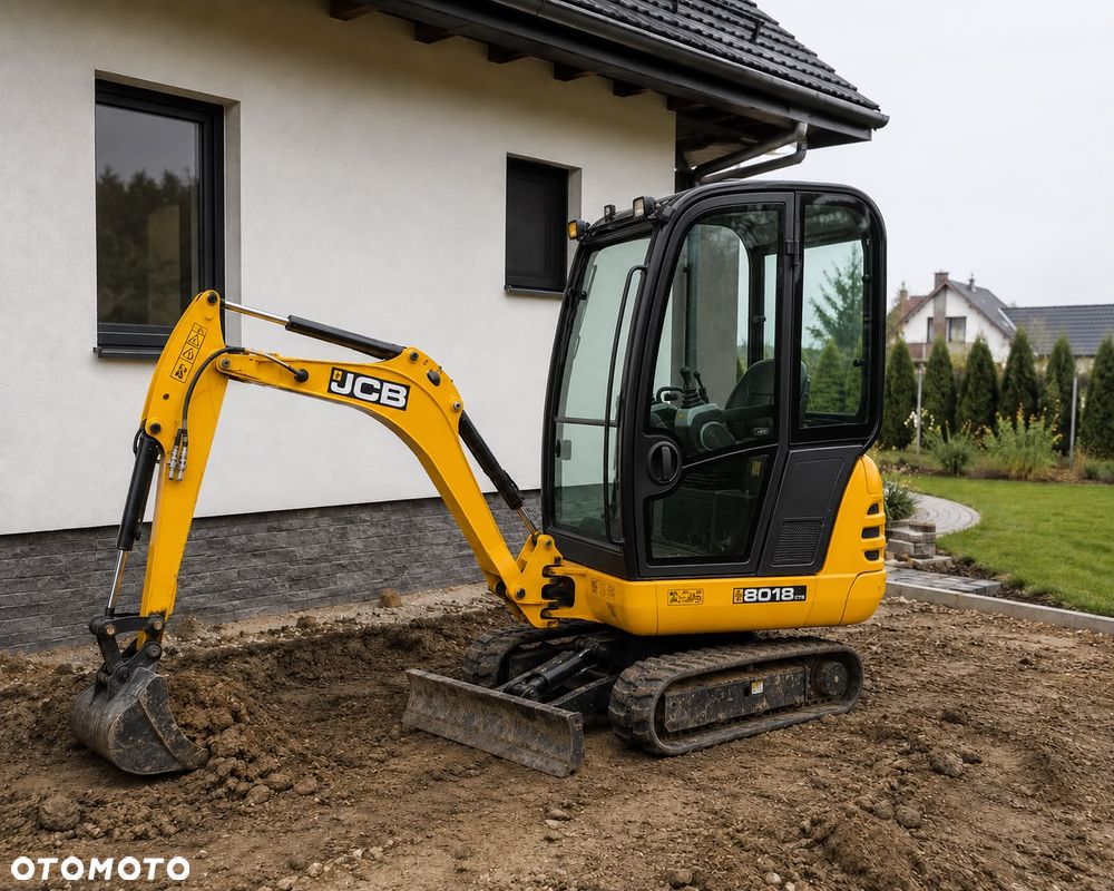 JCB 8018 - 7