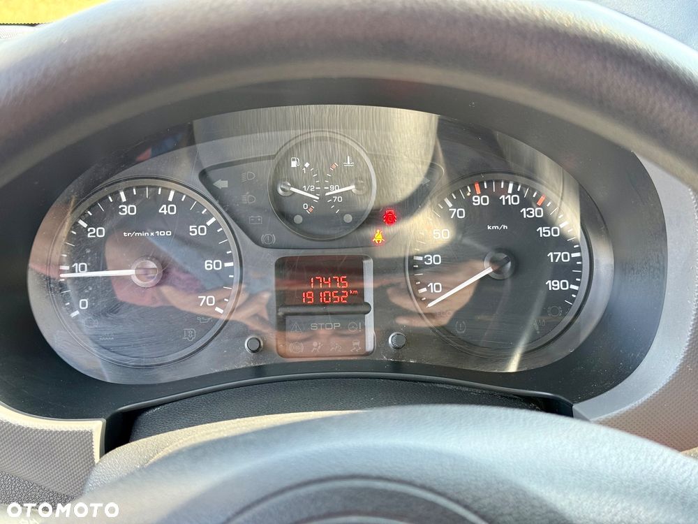 Citroën BERLINGO - 8