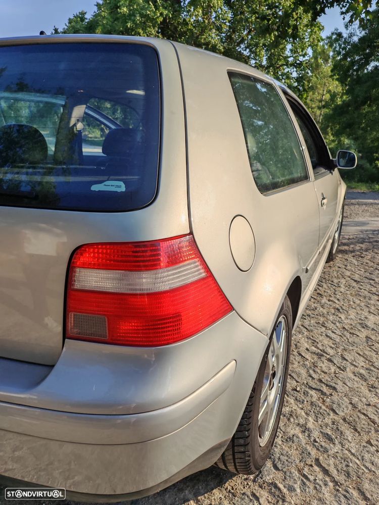 VW Golf 1.9 TDi Highline - 19