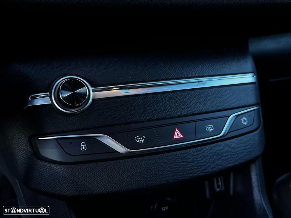 Peugeot 308 SW 1.5 BlueHDi Style - 27