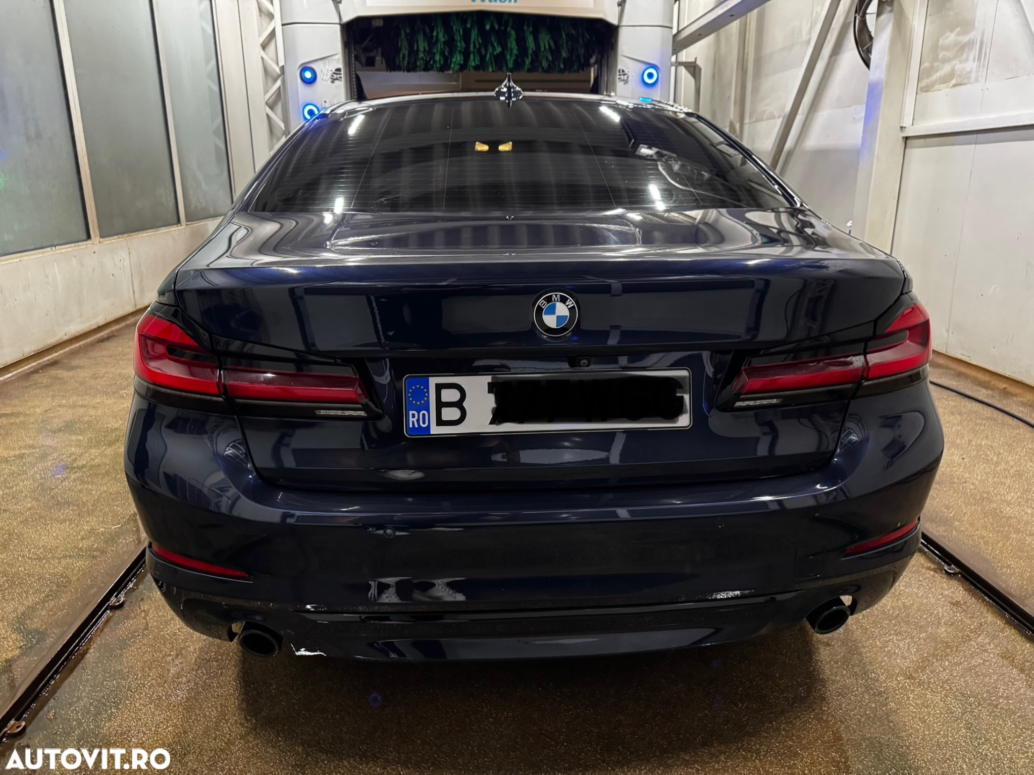 BMW Seria 5 530i Aut. Luxury Line - 22