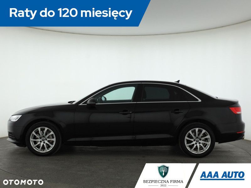 Audi A4 Limousine - 4