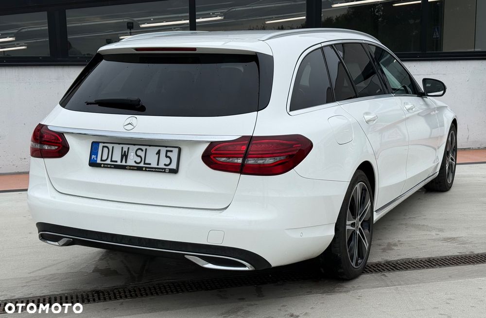 Mercedes-Benz Klasa C 220 d 9G-TRONIC Exclusive - 10