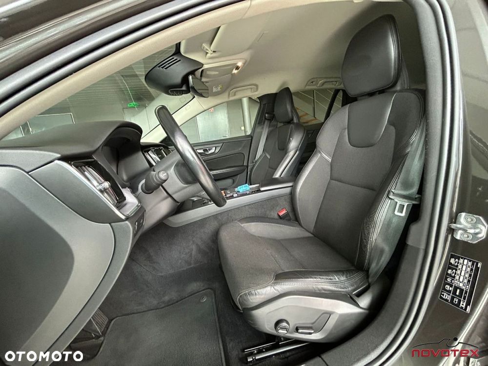 Volvo V60 - 8