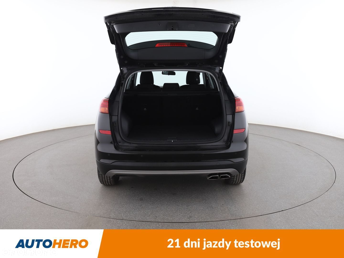 Hyundai Tucson - 16
