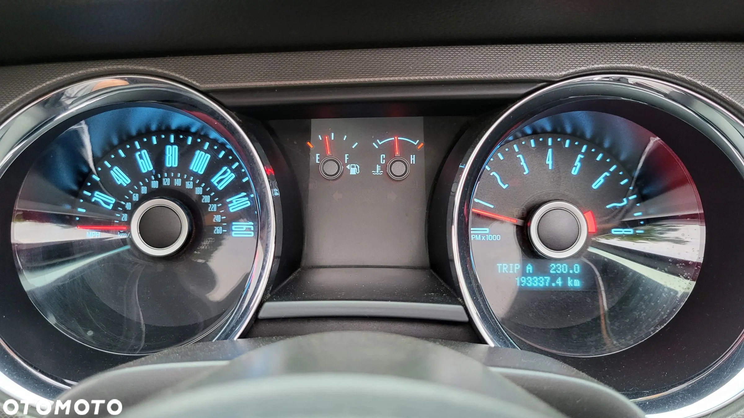 Ford Mustang 3.7 V6 - 18