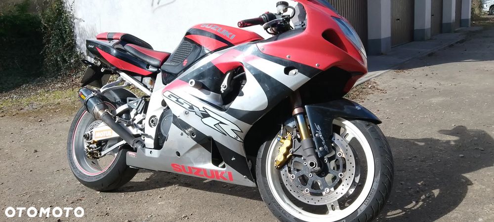 Suzuki GSX-R - 1