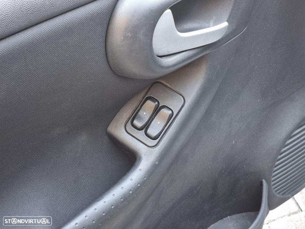 Opel Corsa 1.3 CDTI Enjoy - 19