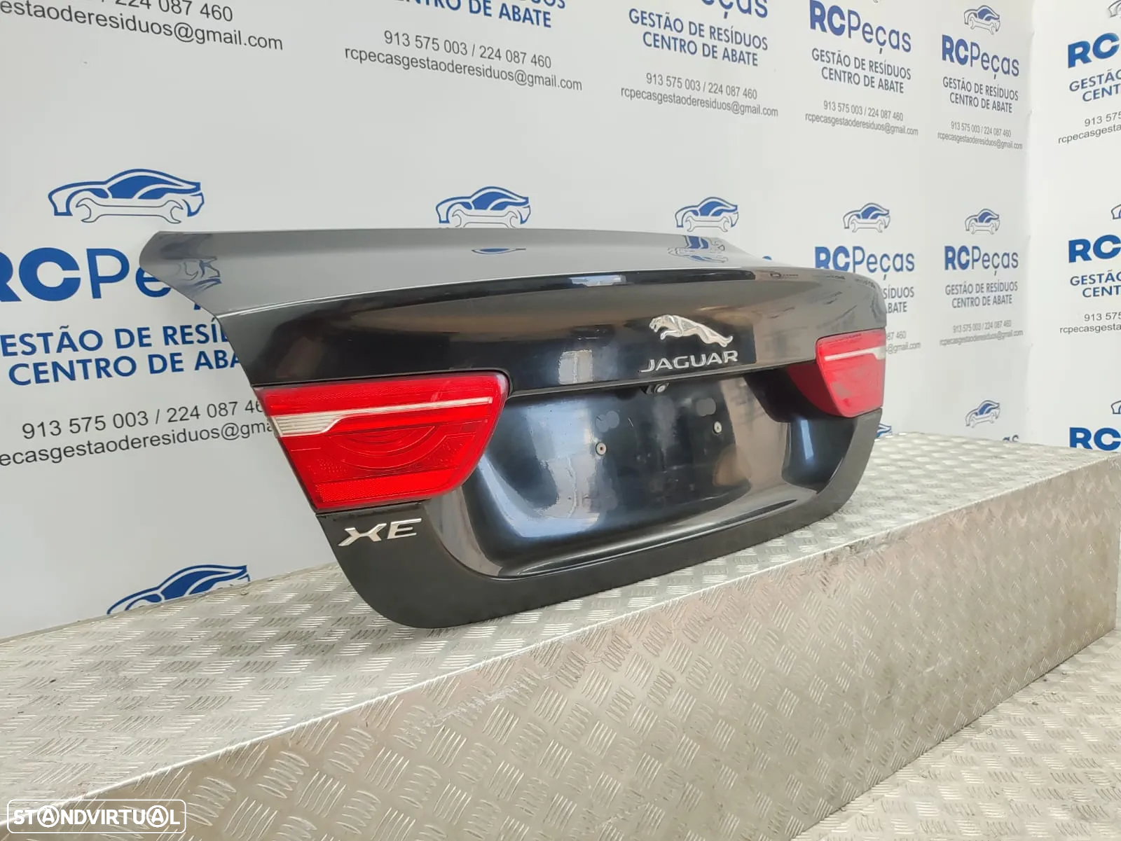 Porta Tampa Mala Jaguar XE X760 Camara - 2