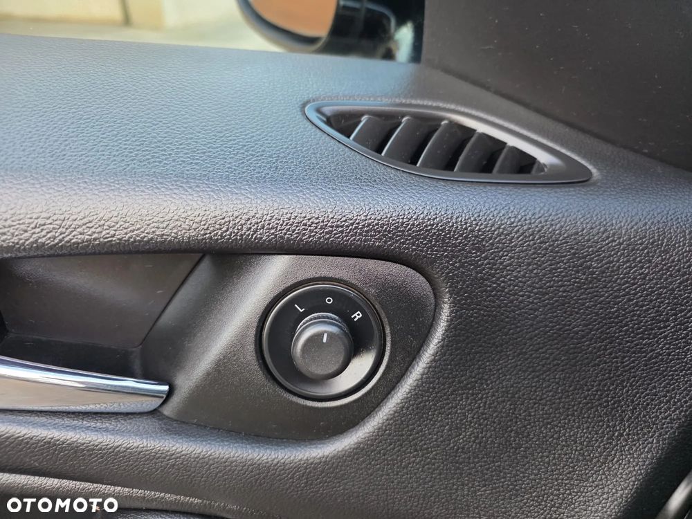 Opel Zafira 2.0 D (CDTI ecoFLEX) Start/Stop Active - 26