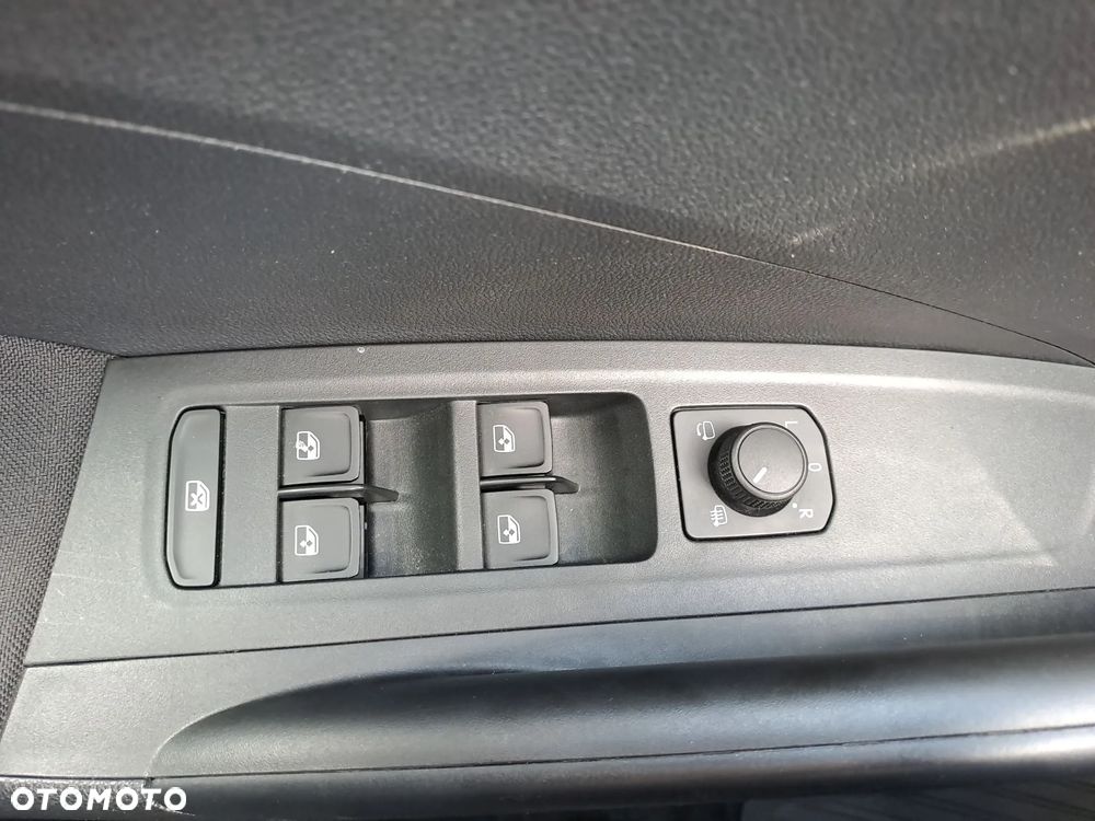 Skoda Fabia 1.0 TSI Selection DSG - 17