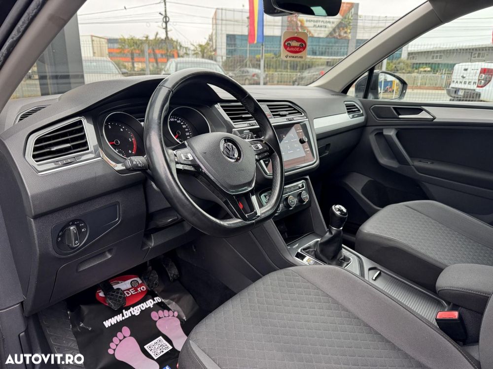 Volkswagen Tiguan - 5