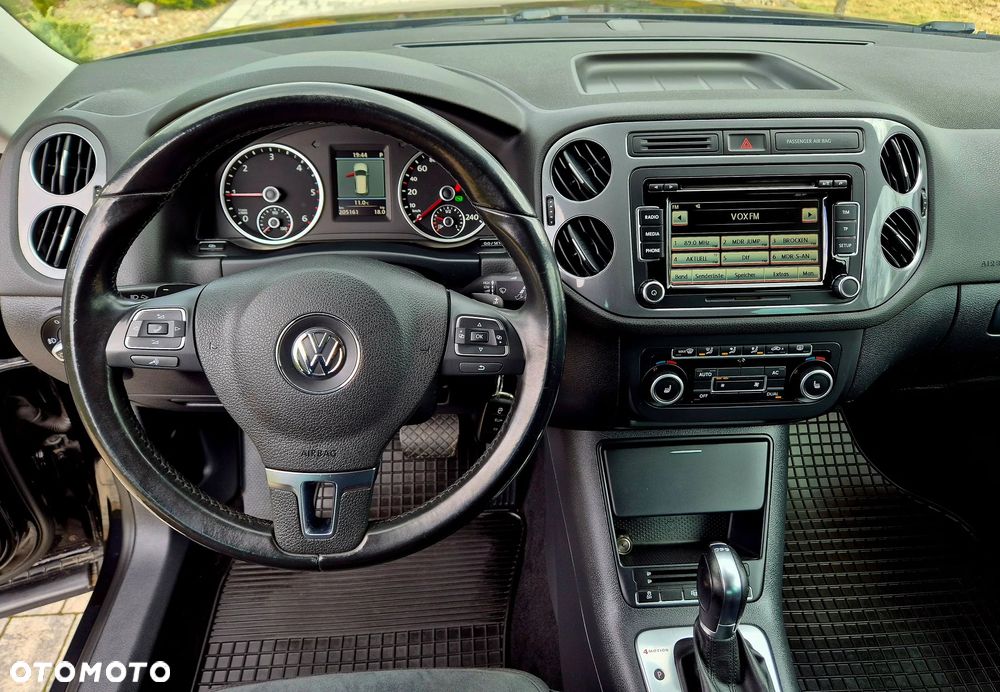 Volkswagen Tiguan 2.0 TDI DPF 4Motion BlueMotion Technology DSG Life - 16
