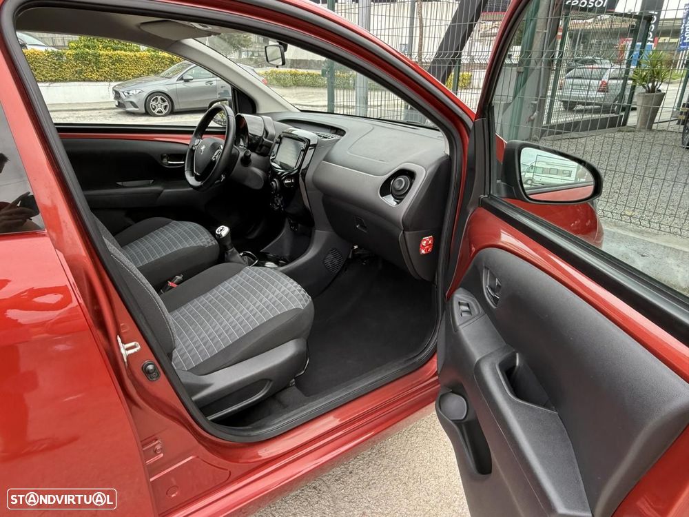 Peugeot 108 1.0 VTi Allure - 30