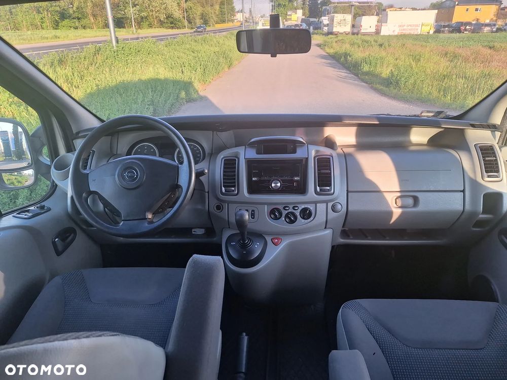Opel Vivaro - 6