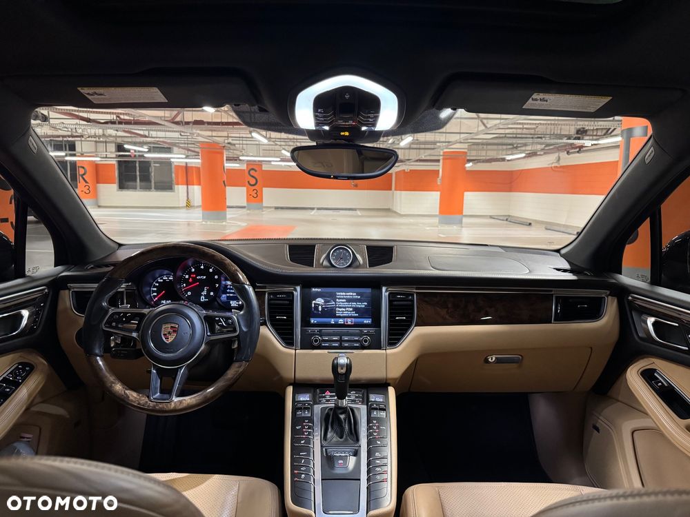Porsche Macan GTS PDK - 12