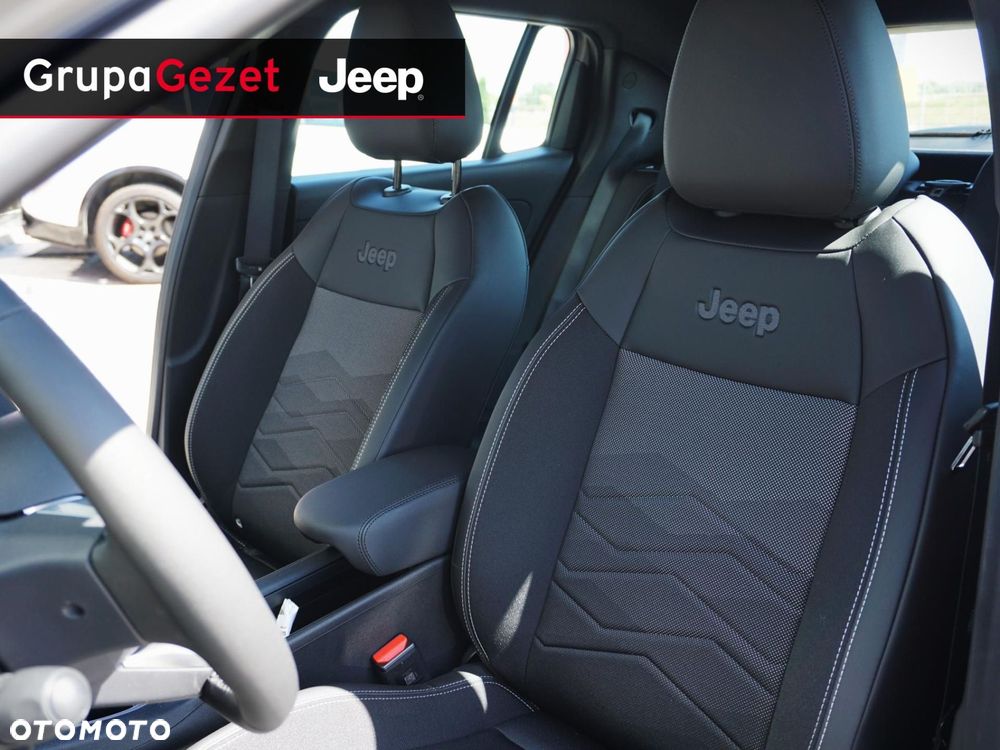 Jeep Avenger - 10