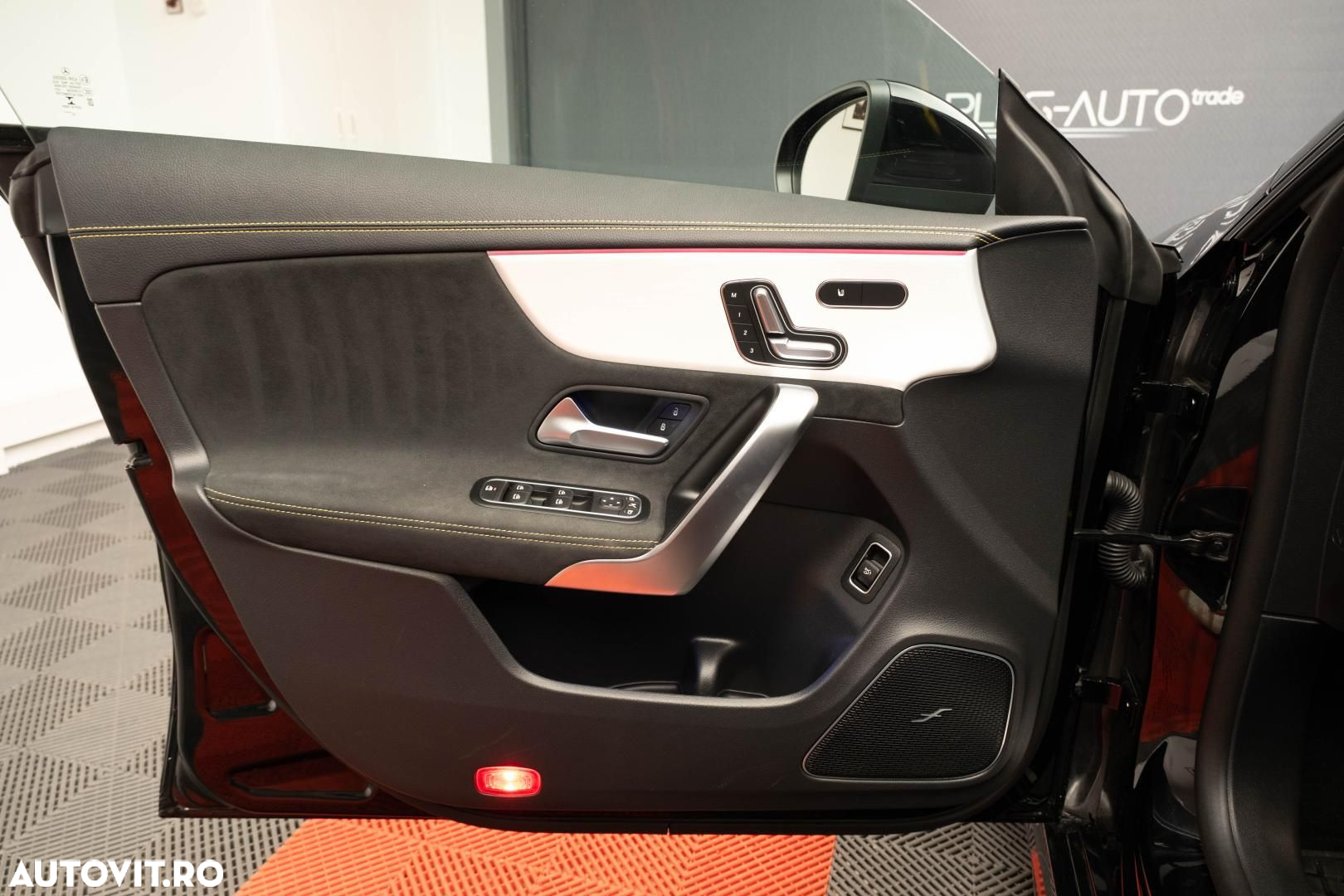 Mercedes-Benz CLA - 25