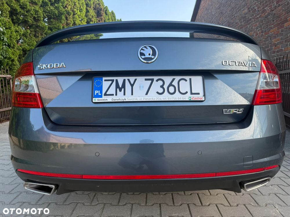 Skoda Octavia 2.0 TDI RS - 14