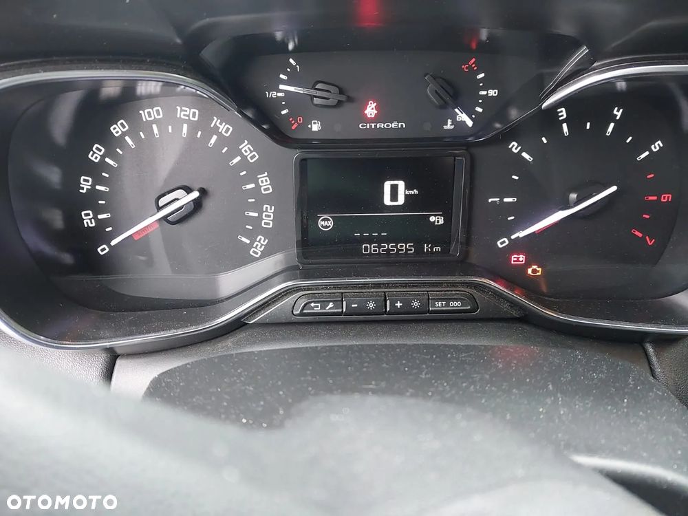 Citroën C3 Aircross 1.5 BlueHDi Shine S&S - 8