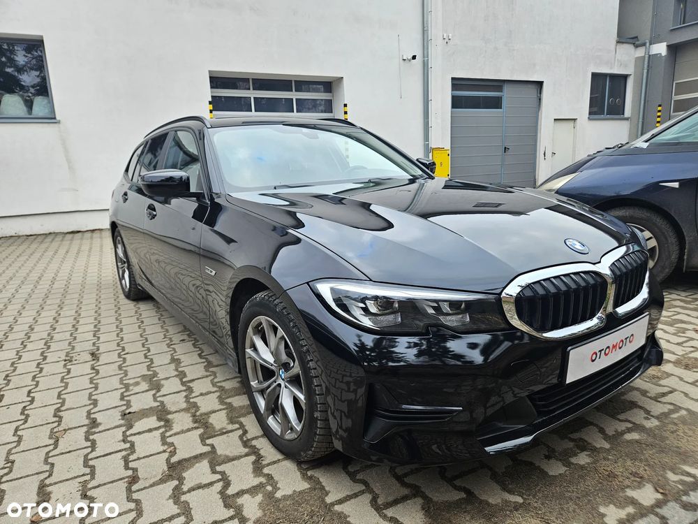 BMW Seria 3 320e Advantage - 2