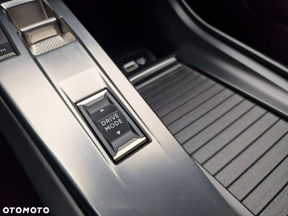 Peugeot 308 1.2 PureTech Active Pack S&S EAT8 - 31