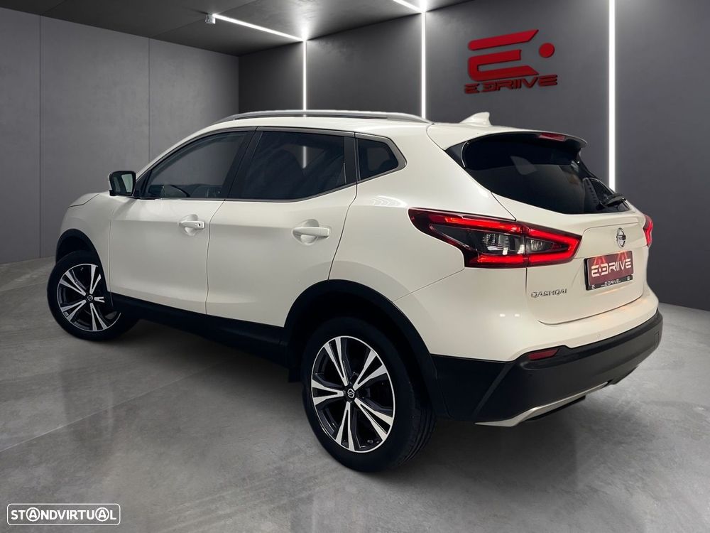 Nissan Qashqai 1.3 DIG-T N-Connecta - 6