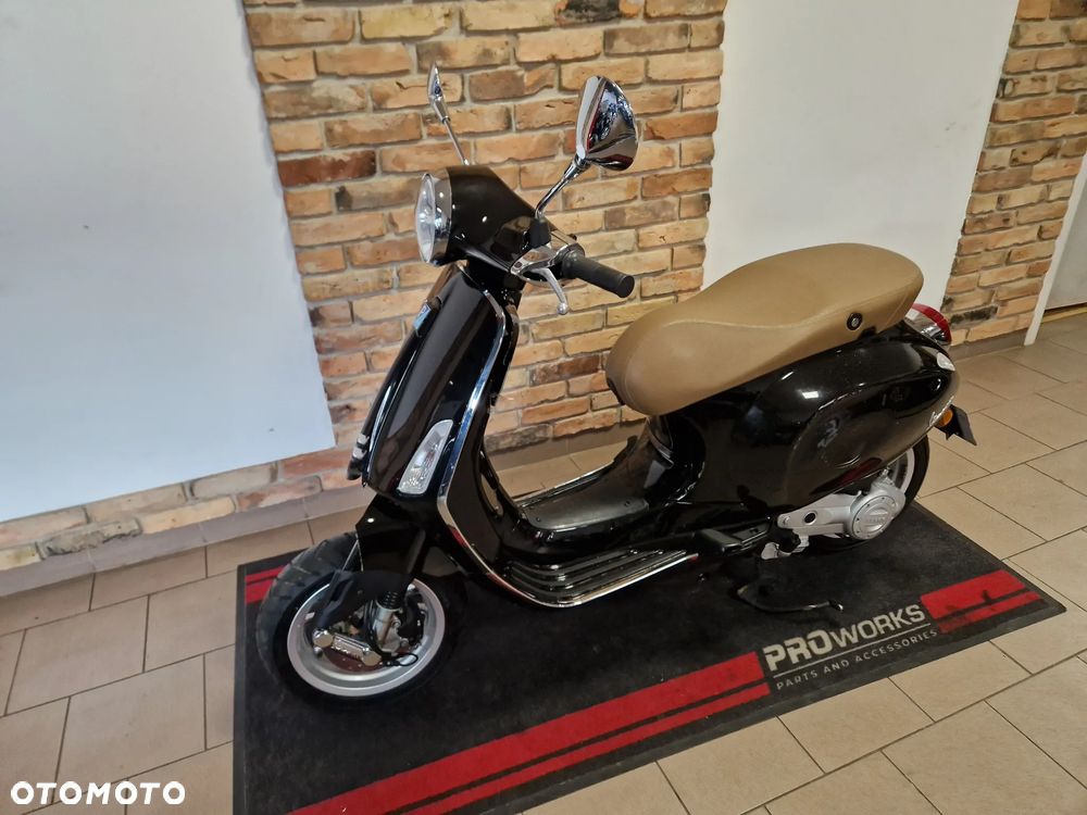Vespa Primavera - 25