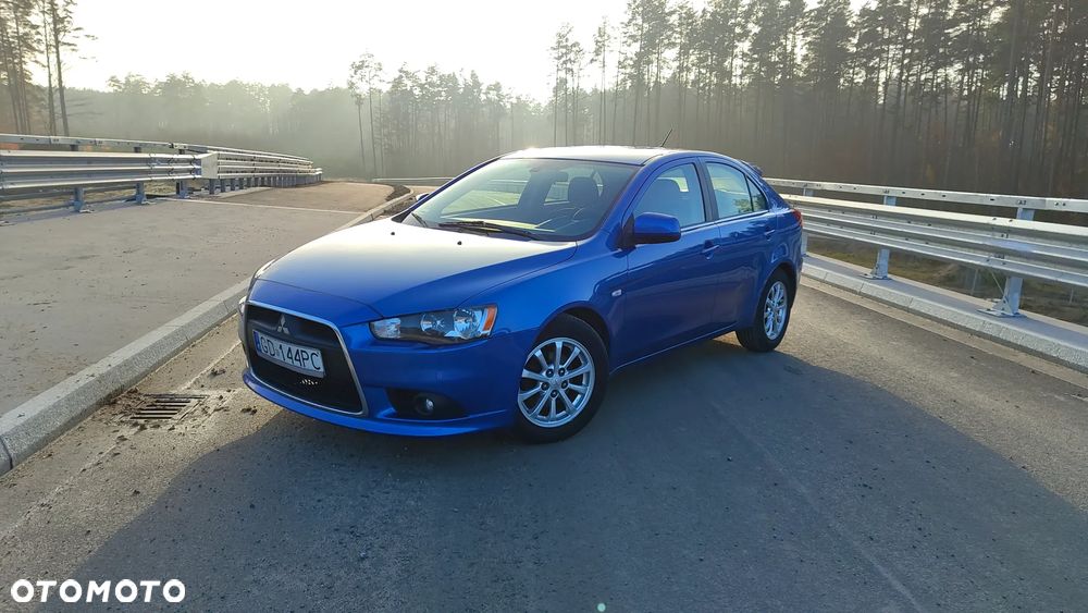 Mitsubishi Lancer - 6