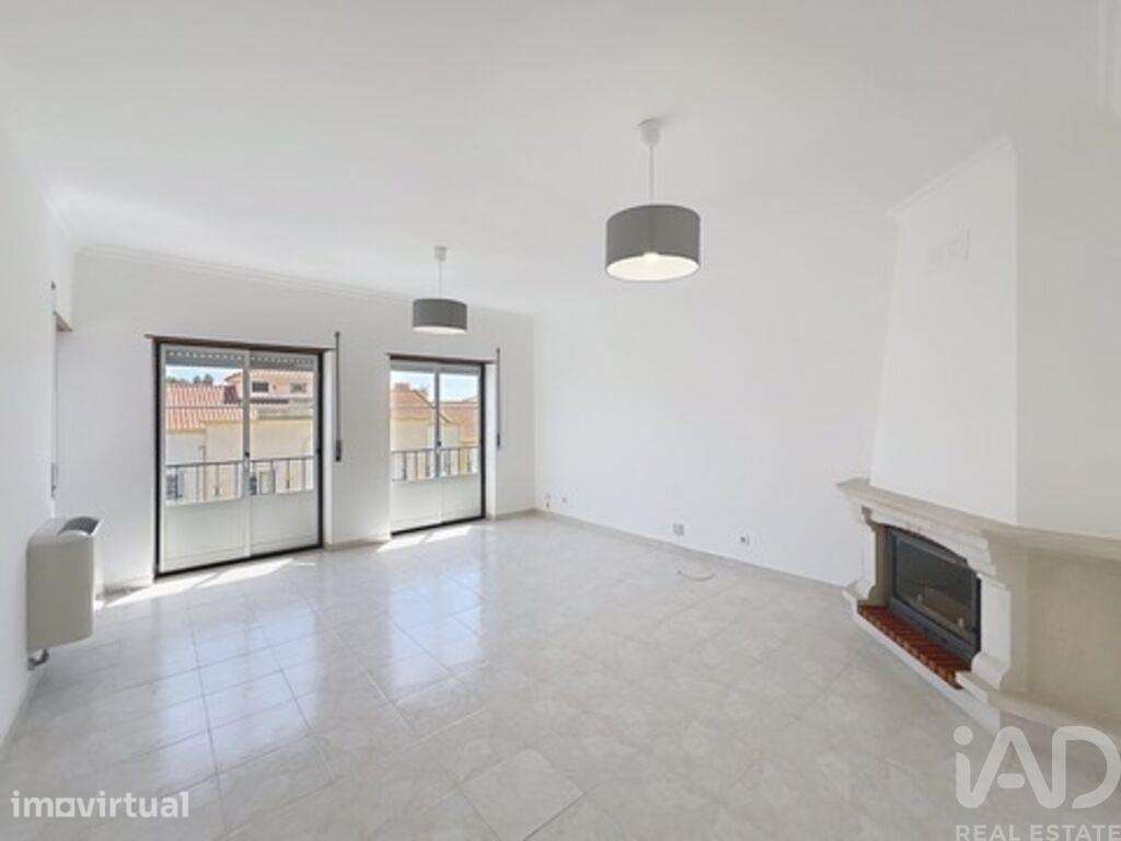 Apartamento T2 em Mafra de 81,00 m2 - Grande imagem: 2/22