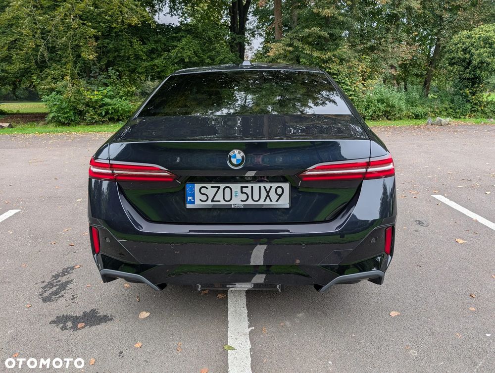 BMW Seria 5 520i - 9