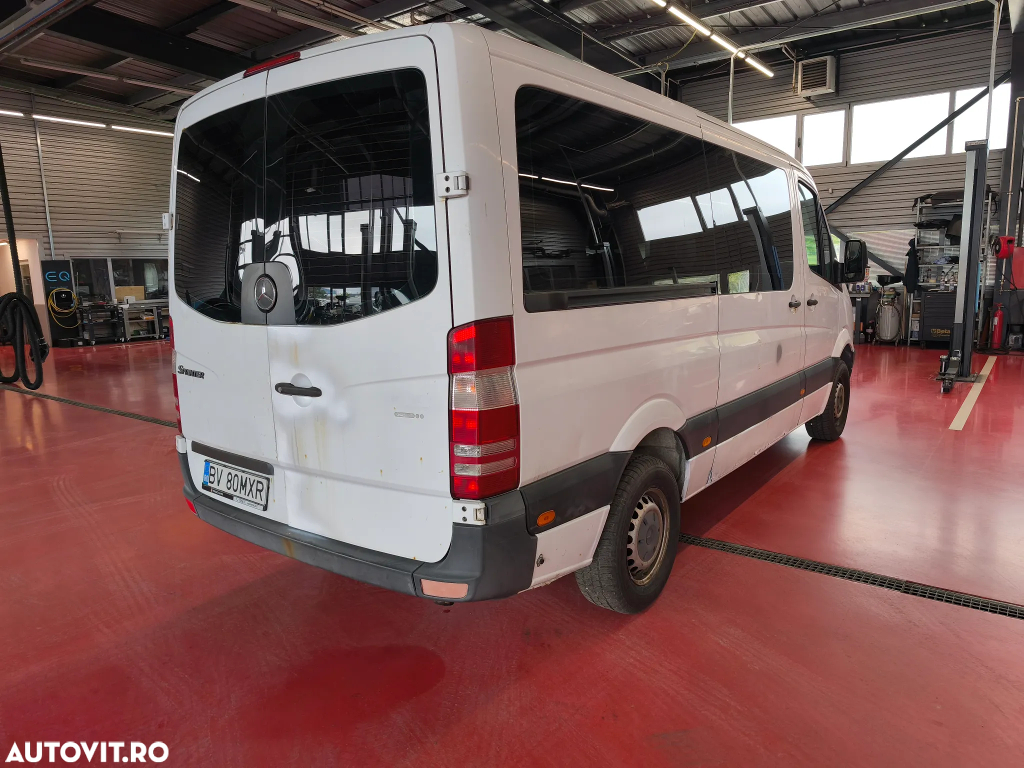 Mercedes-Benz Sprinter - 6