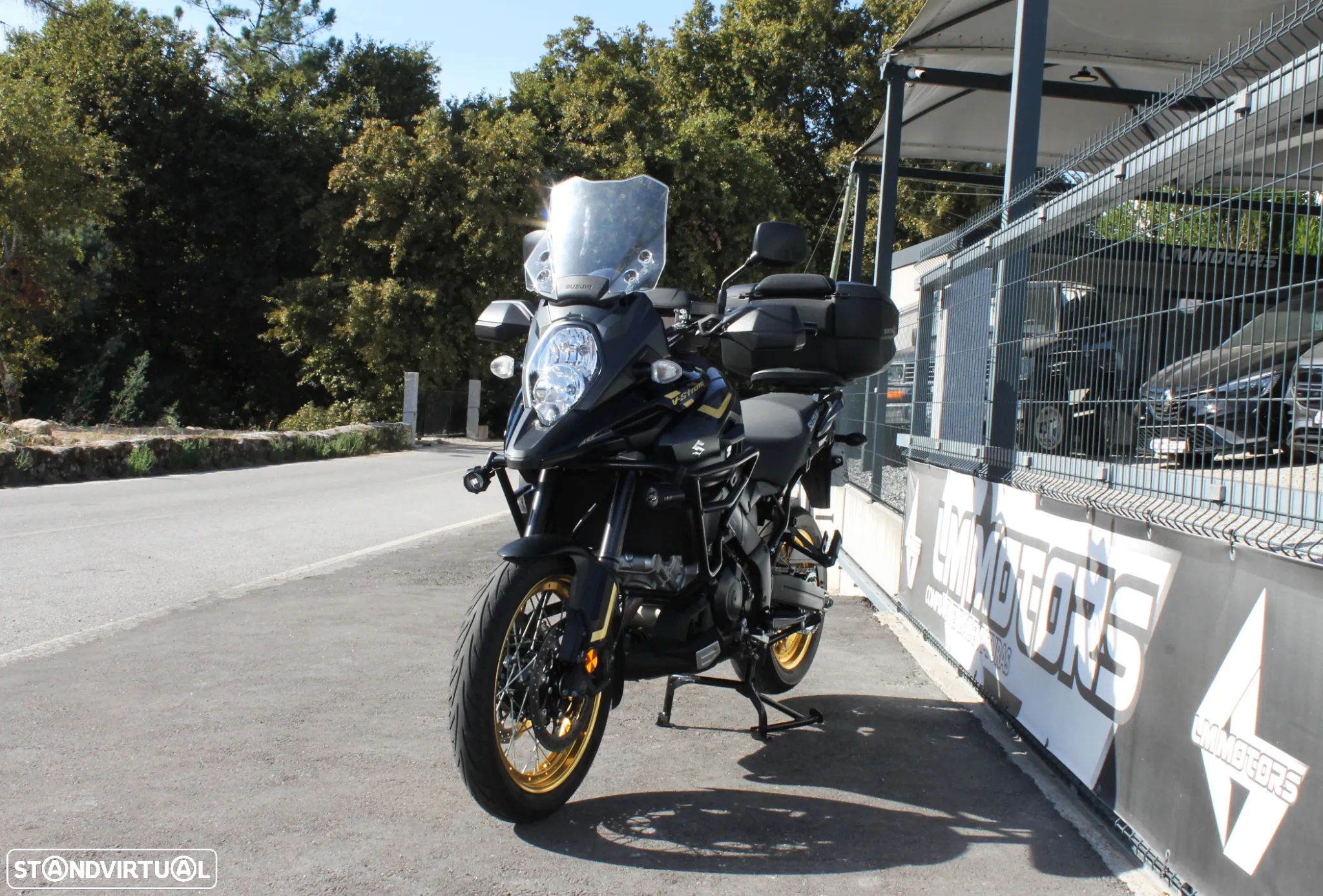 Suzuki DL V-STrom XT Adventure - 8