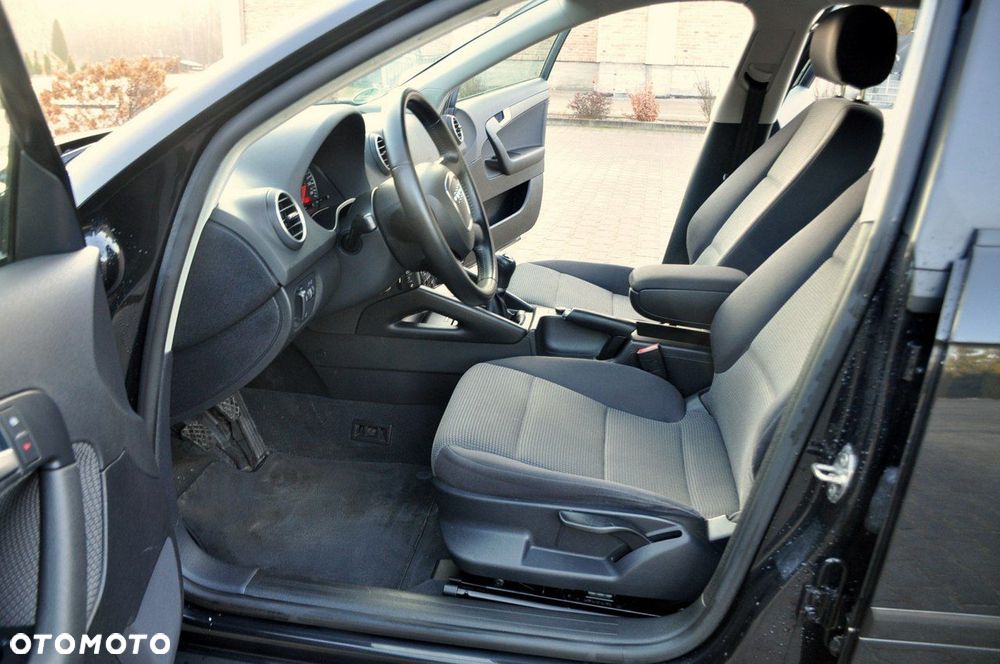 Audi A3 Sportback - 21