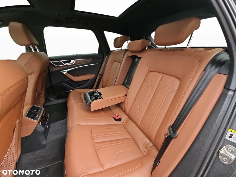 Audi A6 Avant - 30