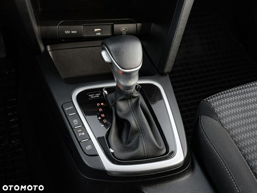 Kia Ceed 1.5 T-GDI M DCT - 18