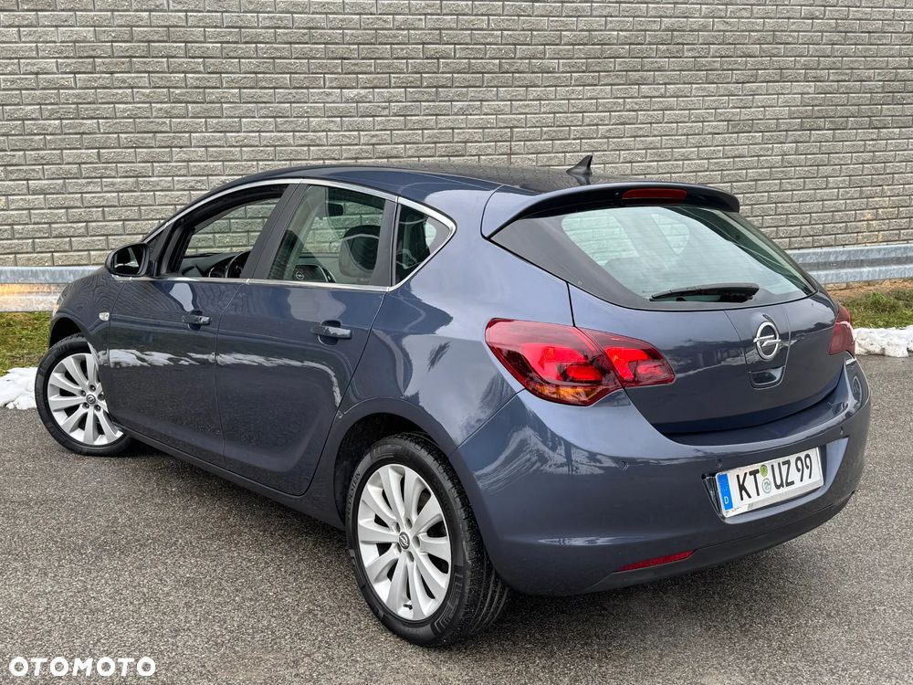 Opel Astra 1.6 Enjoy - 17